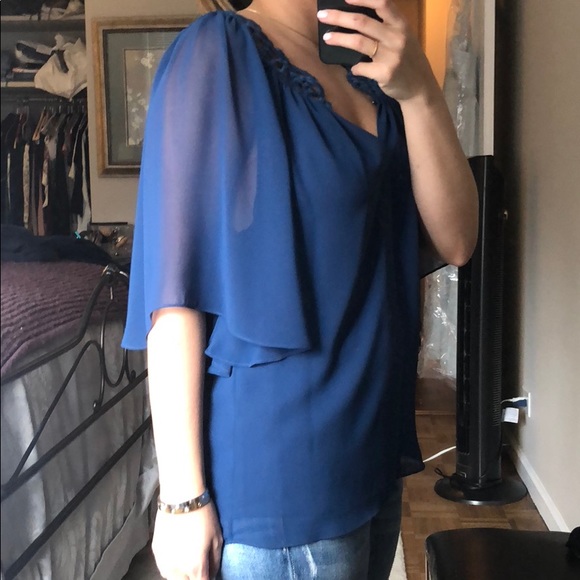 Blue silk blouse - Picture 2 of 5